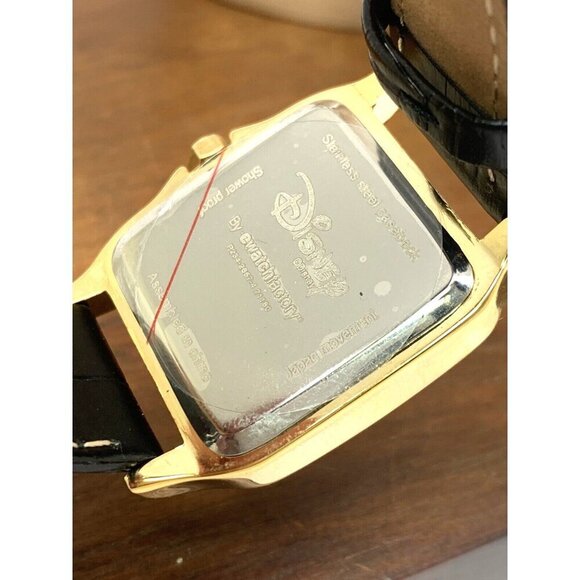 Disney Women\'s Watch Mickey Mouse W000475 White Dial Quartz Black Leather Band main image 7